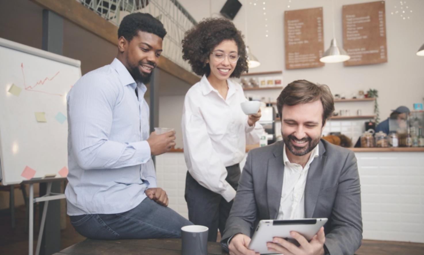 Moderne Analysewerkzeuge und Technologie im Einsatz